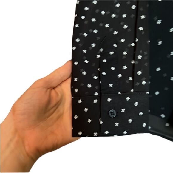 3 for $30! NWT! old navy sheer top. Size xs - Picture 9 of 10